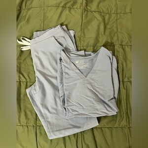 Figs Technical Collection scrub set in the color Vapor Blue